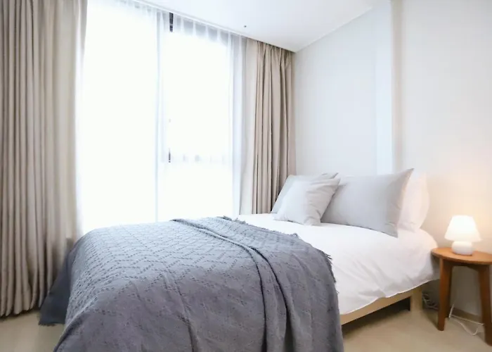 Apartamento The Share Myeongdong *